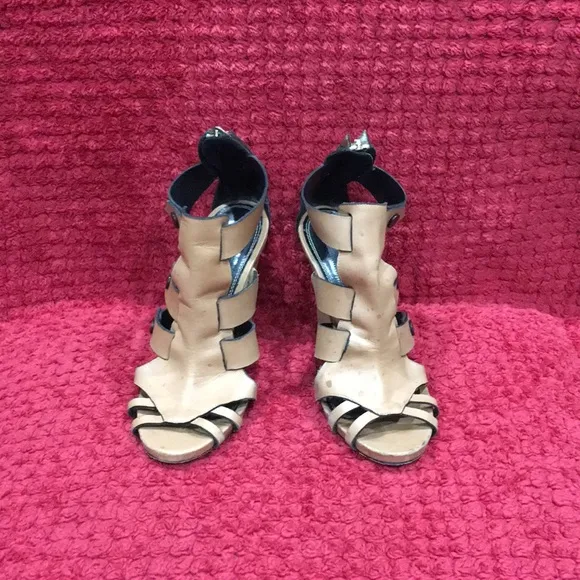 ❤️ DEREK LAM ❤️ RARE COLLECTION LIMITED EDITION DESIGNER LUXURY SHOES .