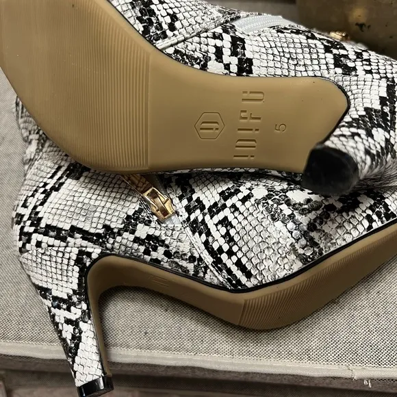 - - IDIFU HEELS