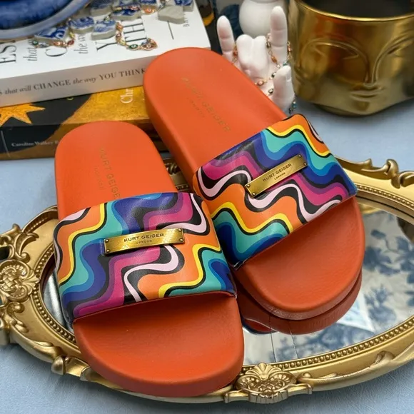 🆕 KURT GEIGER LONDON 🧿 NWOB Brixton Plate Pool Slide, Groovy Orange - Sz 7