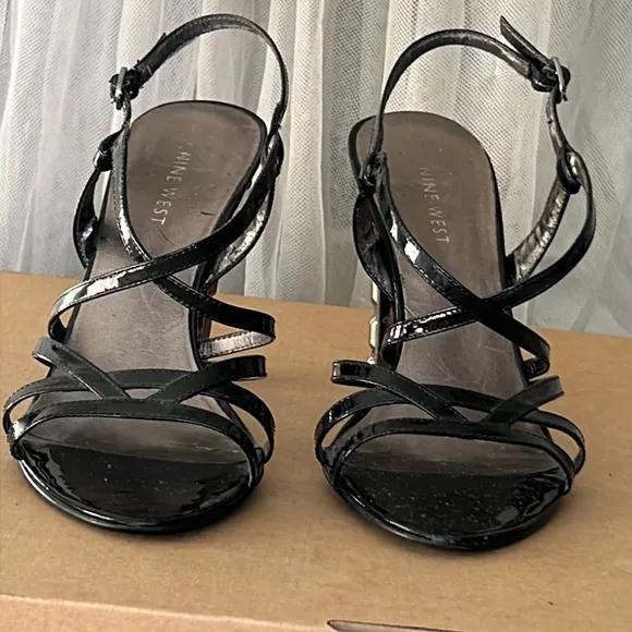 ⭐️ Nine West black patent leather strappy metal industrial statement heel 7