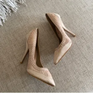 🪞 nude satin pointed front high heels