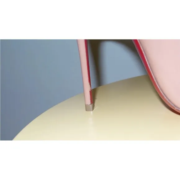 $795 CHRISTIAN LOUBOUTIN SO KATE 120 PATENT LEATHER NUDE HEELS PUMPS SIZE 34.5