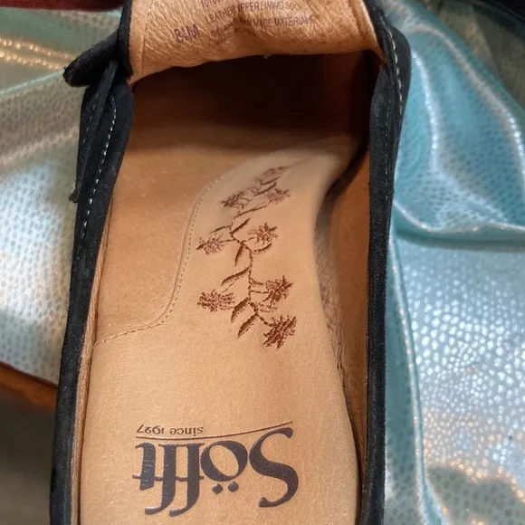 8.5 Sofft kitten heel mules. Black suede. Hardly worn. 2