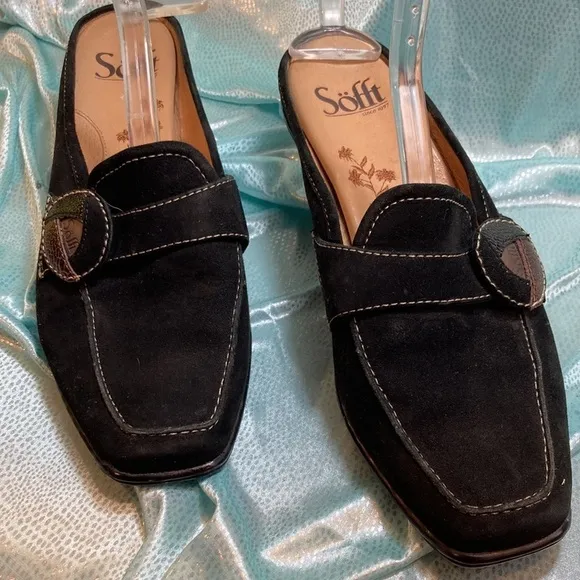 8.5 Sofft kitten heel mules. Black suede. Hardly worn. 2