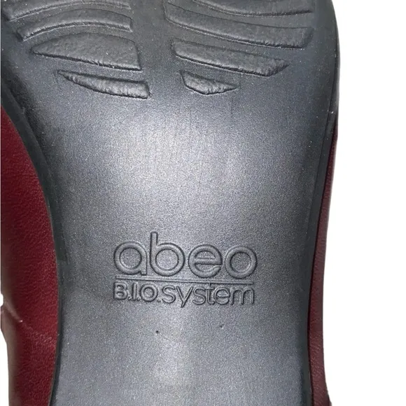Abeo B.I.O. System Penny Leather Heeled Mary Jane Shoes Size 8 Neutral