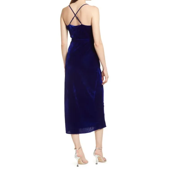 Adelyn Rae Zana Velvet Cowl Neck Slip Dress Size M
