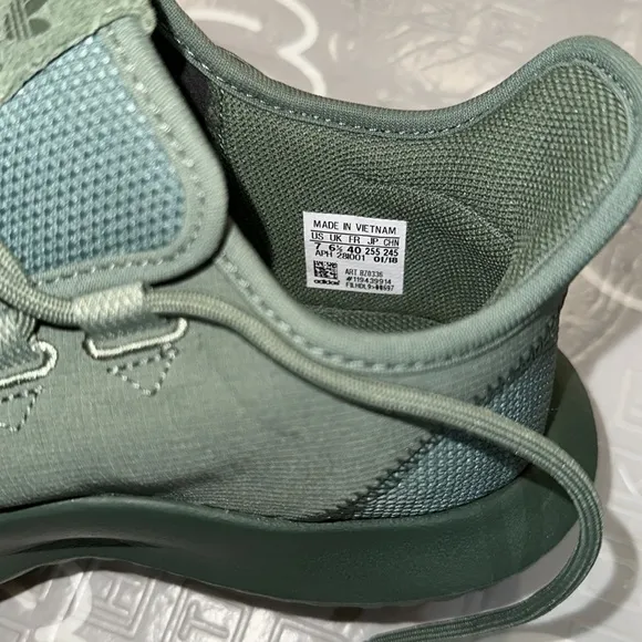ADIDAS ORTHOLITE tubular  athletic sneaker shoes Green army color size 7 mens