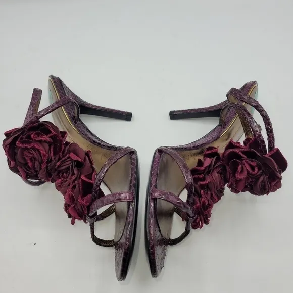Aerin Collonade Burgundy Leather Snake Embossed Strappy Heels T-Strap Size 8 M.