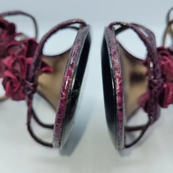 Aerin Collonade Burgundy Leather Snake Embossed Strappy Heels T-Strap Size 8 M.