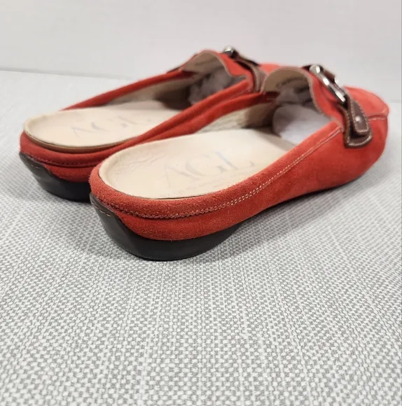AGL Attilio Giusti Leombruni Size 40.5 Red Mules Suede