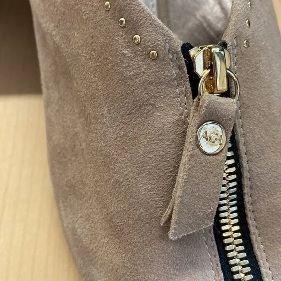 AGL Italian Mules Suede / Gold Studs