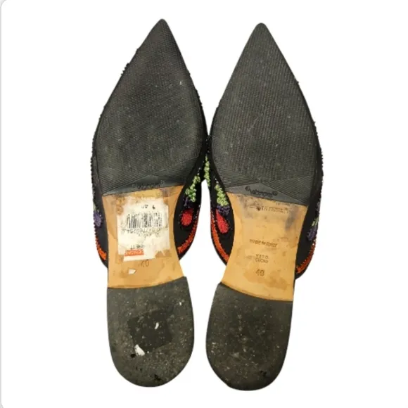 ALBERTA FERRETTI | Floral Embroidered Pointed-Toe Mules in Size EU 40 / US 9.5