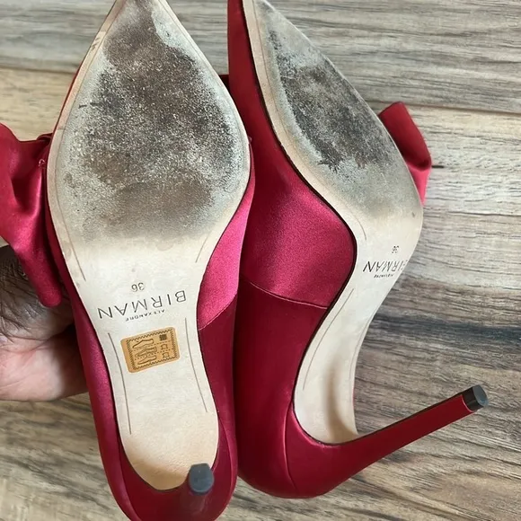 Alexandre Birman Burgundy Pointed Toe Heels Size 36