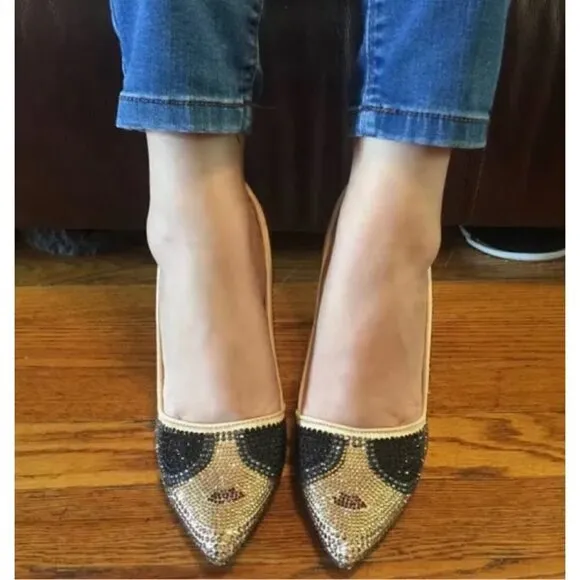Alice   Olivia Crystal cover Dyna heels , Size 38, Beige/Black