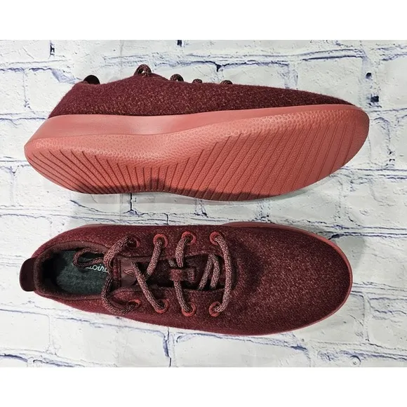 Allbirds Wool Runner Red Burgundy Running Shoes Sneakers MENS SIZE 10