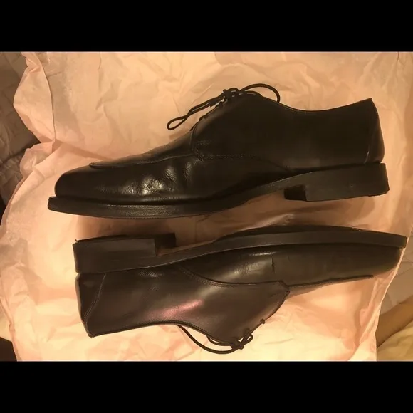 Allen Edmonds Burton Men’s Oxfords Dress Shoes