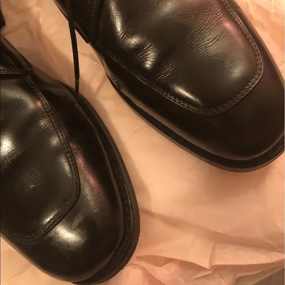 Allen Edmonds Burton Men’s Oxfords Dress Shoes