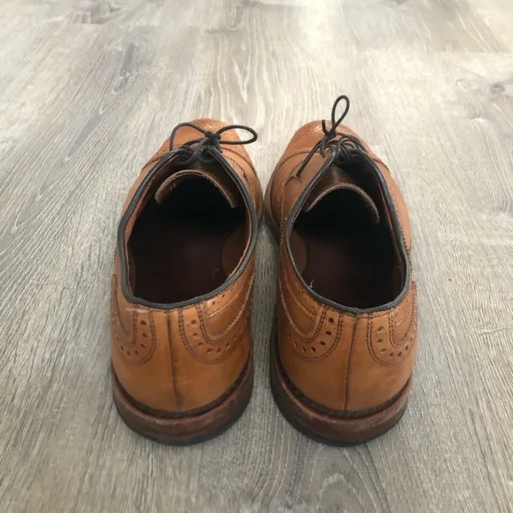 Allen Edmonds Strand Mens Size 11 Brown Walnut 1635 Leather Oxfords Dress Shoes