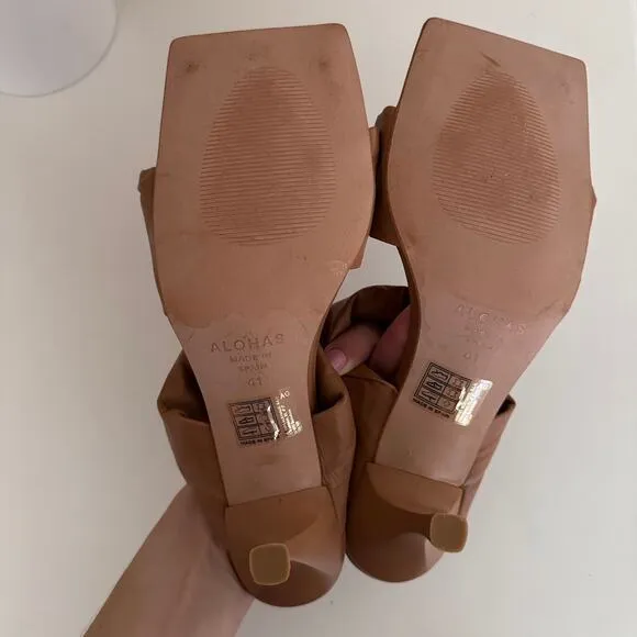 Alohas Twist Strap Leather Mule Heeled Sandals Tan Brown Square Toe Size 41 / 10