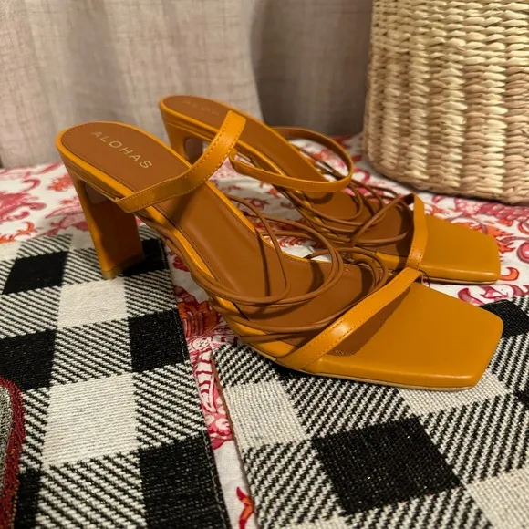 ALOHAS x Anthropologie Sunbeam Mule Strappy Heels Size 41