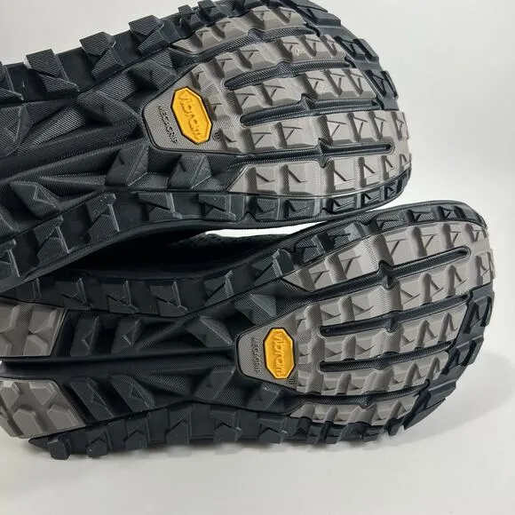 Altra Olympus 6 Trail Running Shoes Mens Size 7.5 Triple Black Vibram Athletic