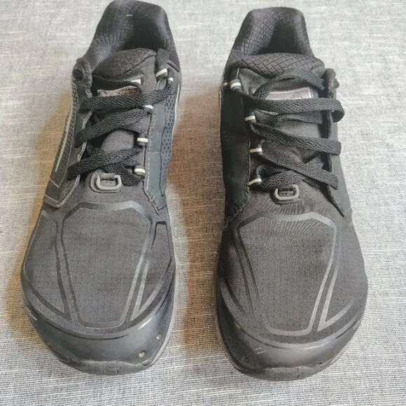 Altra Superior 4 Trail Running Shoes Size 9.5 Black Gray AFM1953G-0