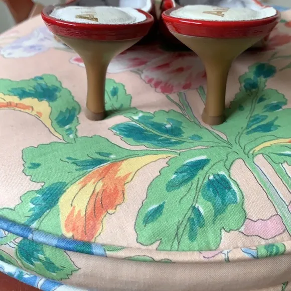 ANITA MADE IN ITALY GORGEOUS PATENT LEATHER MULES