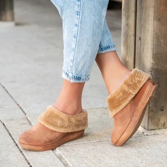 Antelope x Anthropologie Toppa Women’s Mules Slip op Fleece line Brown Clogs 40