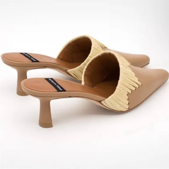 🛍️Anthropologie Angel Alarcon Leather Woven Raffia Jute Slip On Pointed Heels