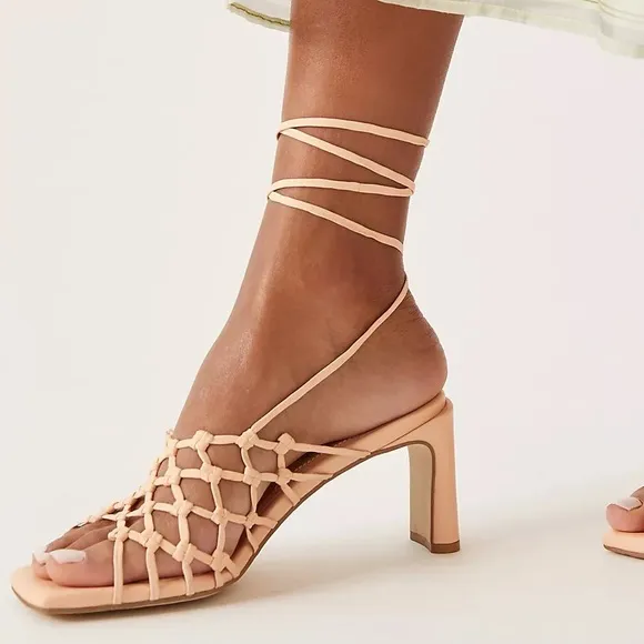 Anthropologie Elvio Zanon Strappy Heels