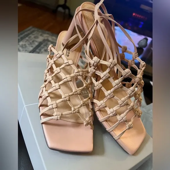 Anthropologie Elvio Zanon Strappy Heels