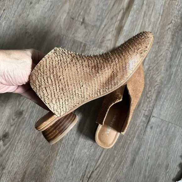 Anthropologie Genuine Antelope Ladessa Suede Mules Size 37 6.5