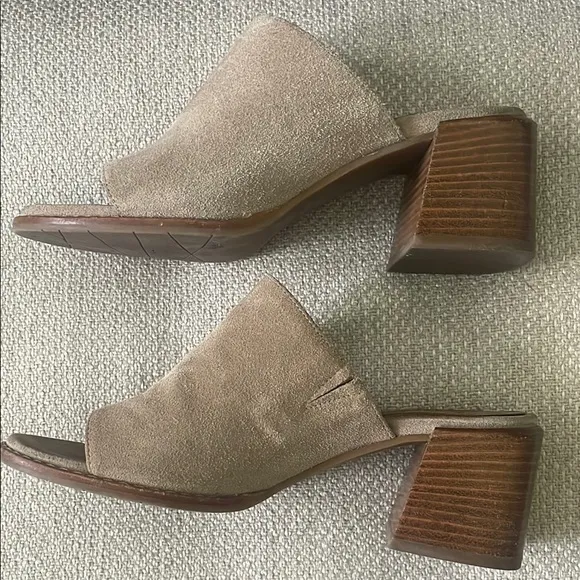 Aquatalia Tan Mules with Suede Strap