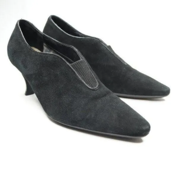 Aquatalia Women's Size 7 Black Suede Slip On Pointed Toe Heels