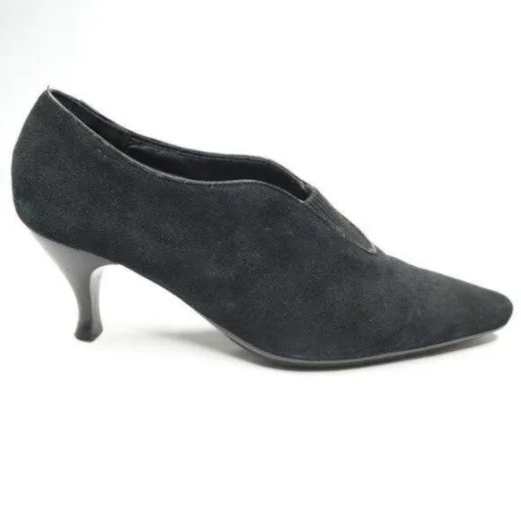 Aquatalia Women's Size 7 Black Suede Slip On Pointed Toe Heels