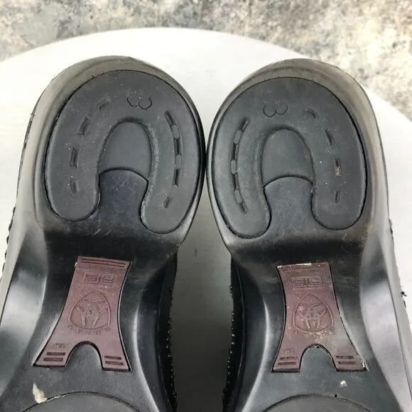 Ariat Women's Size 8B Black Leather Closed Toe Studded Slip On Heeled Clogs