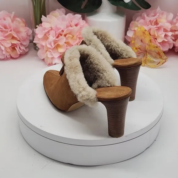 Arturo Chiang Vintage Y2K Shearling, Suede &amp; Leather Mules Heels Tassels Sz 6.5