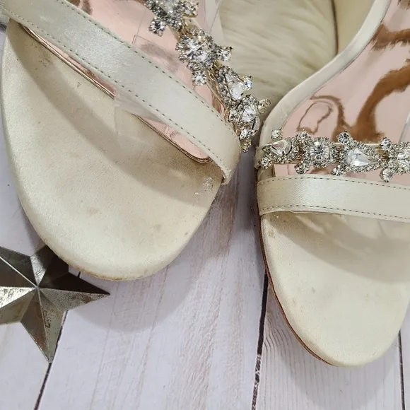 Badgley Mischka Bennet embellished strappy wedge heels ivory satin size 8.5