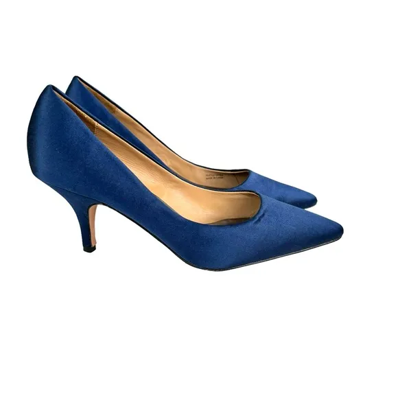 Badgley Mischka Blue Satin Pointed Toe Pumps Heels Women’s Size 7.5 M