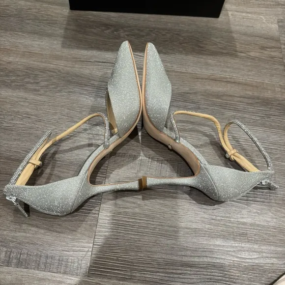 Badgley Mischka Nori Silver Strappy Pump Point Toe Heels