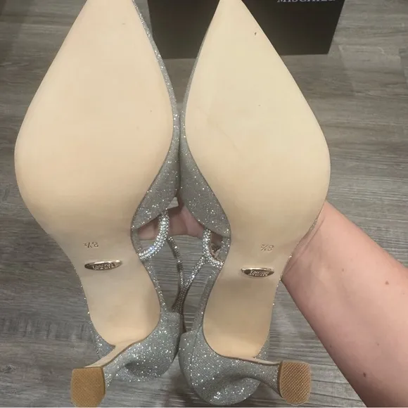 Badgley Mischka Nori Silver Strappy Pump Point Toe Heels
