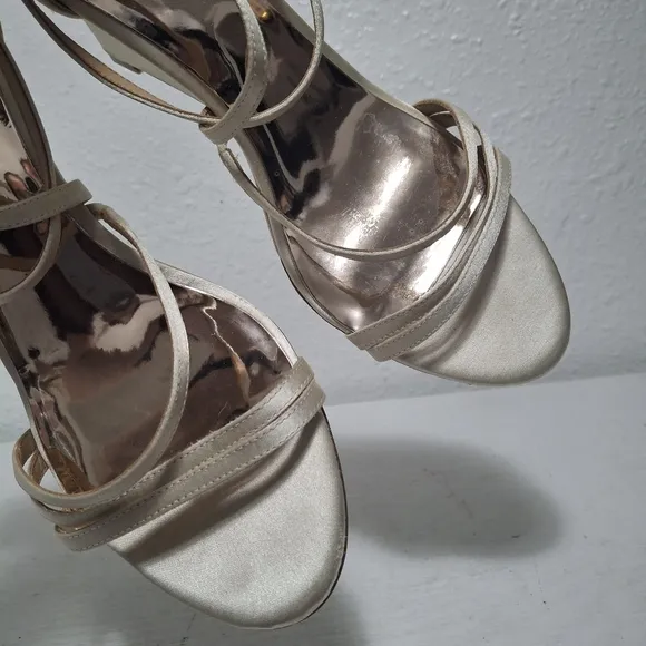 Badgley Mischka Strappy Wedge Sandal Ivroy Satin