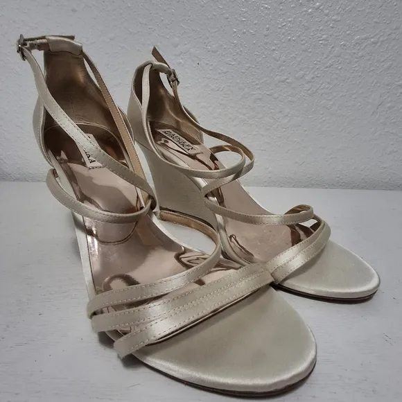 Badgley Mischka Strappy Wedge Sandal Ivroy Satin