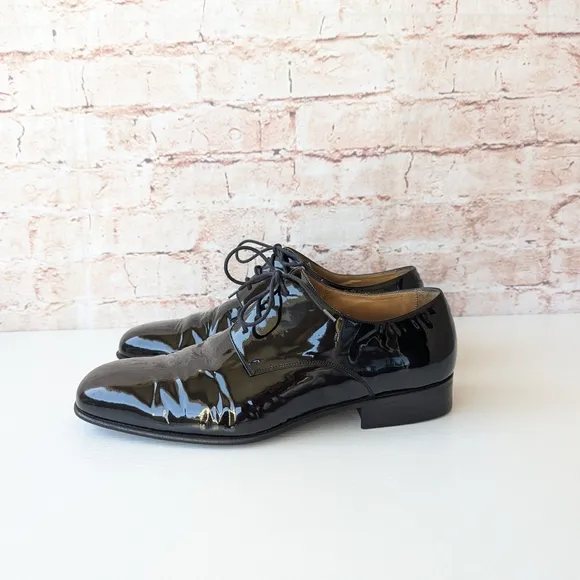 Bally Black Patent Leather Oxfords with Glossy Finish