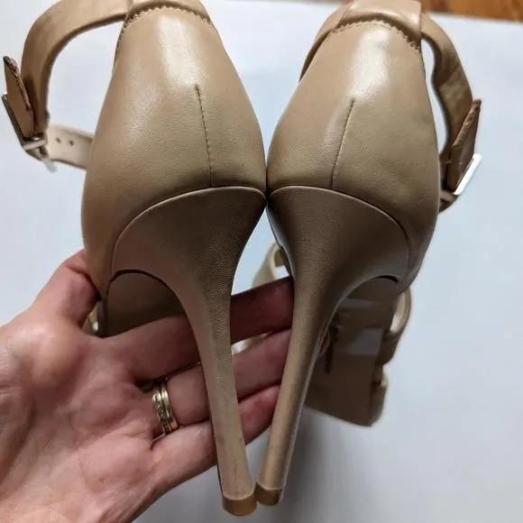 Bcbg bcbgeneration nude pointed high heels ankle straps 7.5