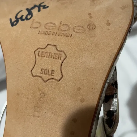Bebe 8 silver leather soles leather heels not worn