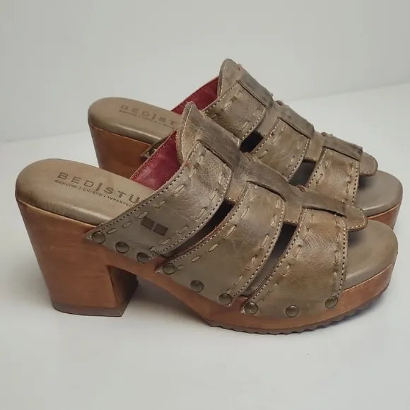 BED|STU ENTICING ICICLE TAUPE LEATHER STRAPPY WOODEN STRAPPY SLIP ON HEELS 6.5