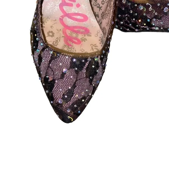 BETSEY JOHNSON BETSEYVILLE Lace Rhinestone Pointed Toe Pumps Heels size 7.5