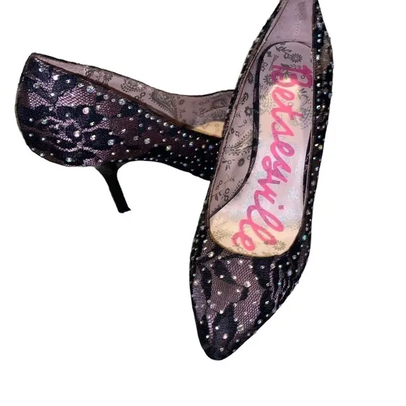 BETSEY JOHNSON BETSEYVILLE Lace Rhinestone Pointed Toe Pumps Heels size 7.5