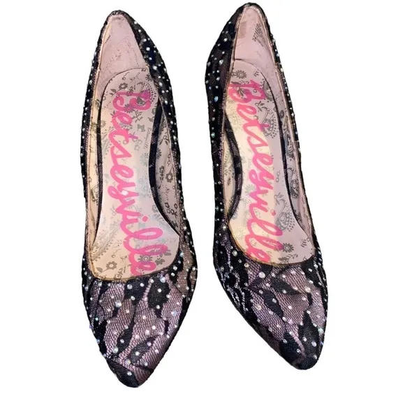 BETSEY JOHNSON BETSEYVILLE Lace Rhinestone Pointed Toe Pumps Heels size 7.5